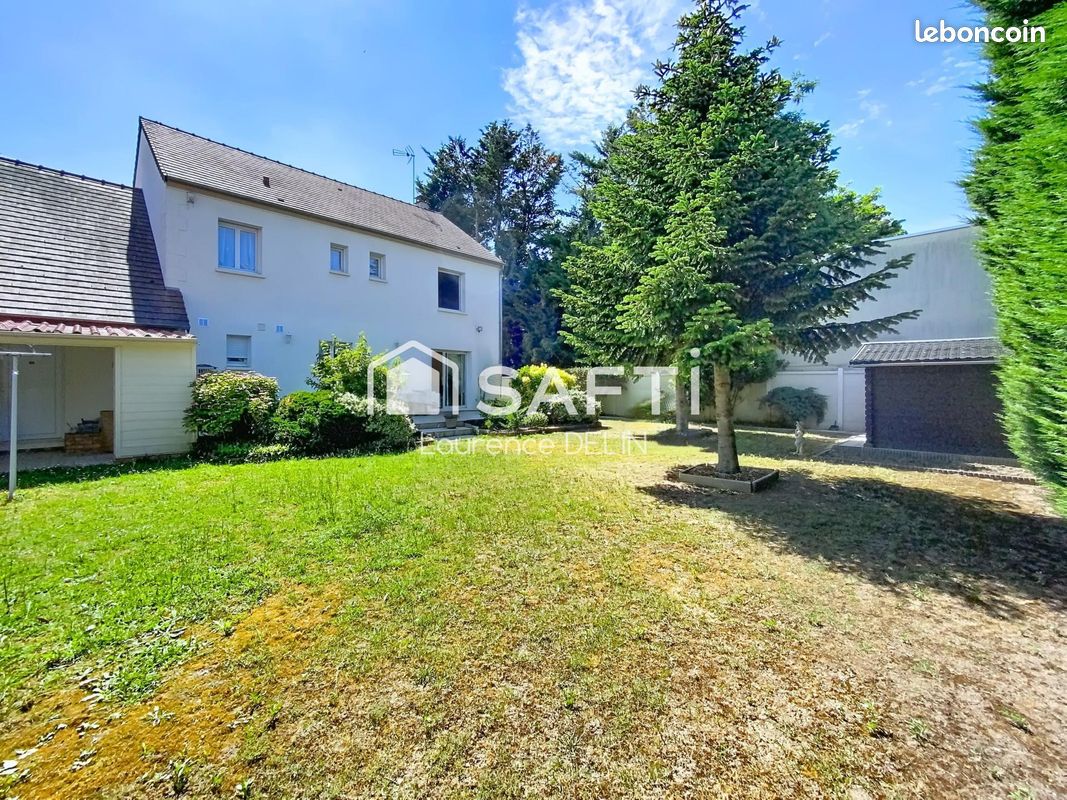 Maison 6 pièces 150 m² · à Saint-Ouen-l'Aumône · 150 m² · 469 500 €