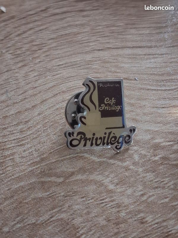 Pin's café privilège (image 1)