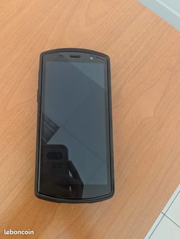 📱 Téléphone neuf UROVO DT50S – Android 13 – Scanner pro – 64 Go (image 2)