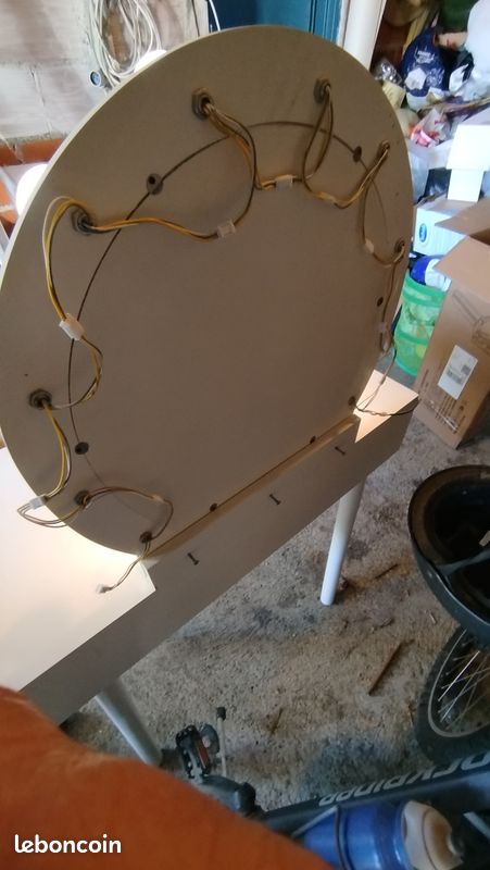 Coiffeuse avec miroir éclairé (image 3)
