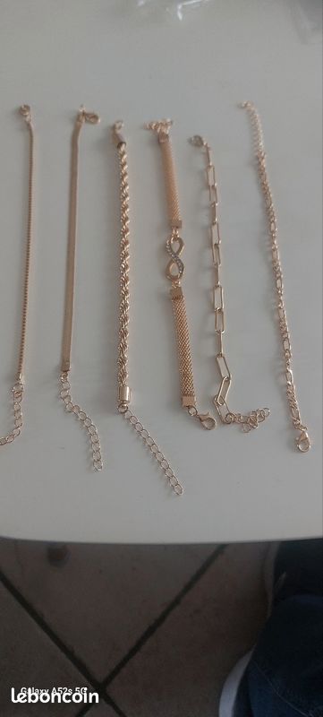 Lot De 6 Bracelets Anciens (Style Vintage) - État Neuf - Sans Marque - Sans Emballage