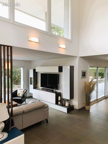 Maison 6 pièces 201 m²