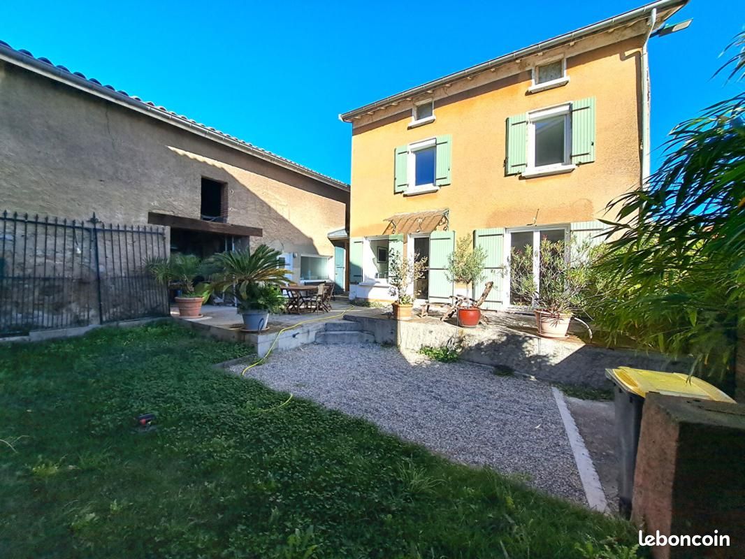 Maison 5 pièces 125 m² · à Soucieu-en-Jarrest · 125 m² · 350 000 €