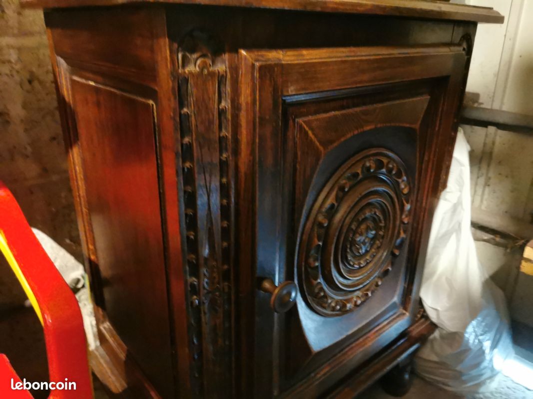 Vend ensemble meuble bois avec bahut chaise et table de la même collection (image 1)