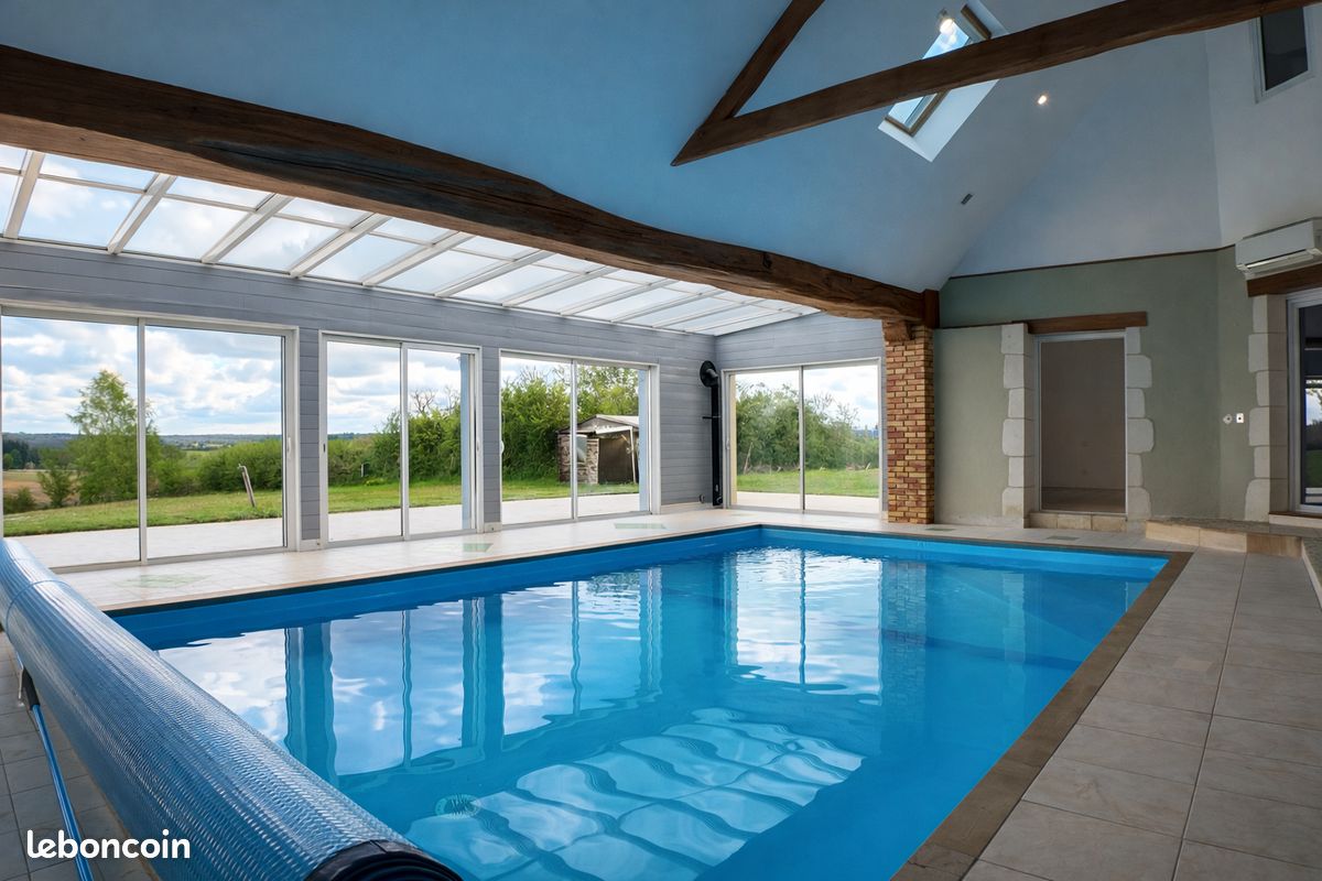 Maison 8 pièces 270 m² · à Le Grand-Lucé · 270 m² · 399 000 €