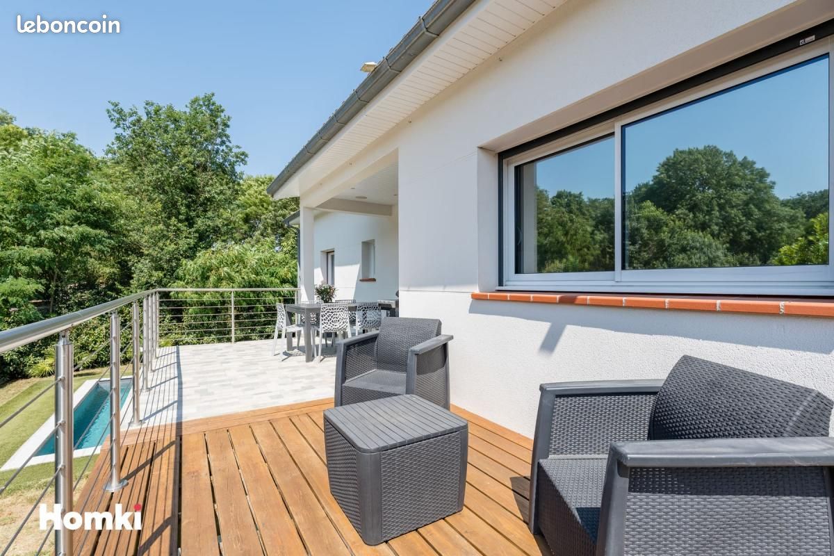 Maison 6 pièces 155 m² · à Saint-Clar-de-Rivière · 155 m² · 388 000 €