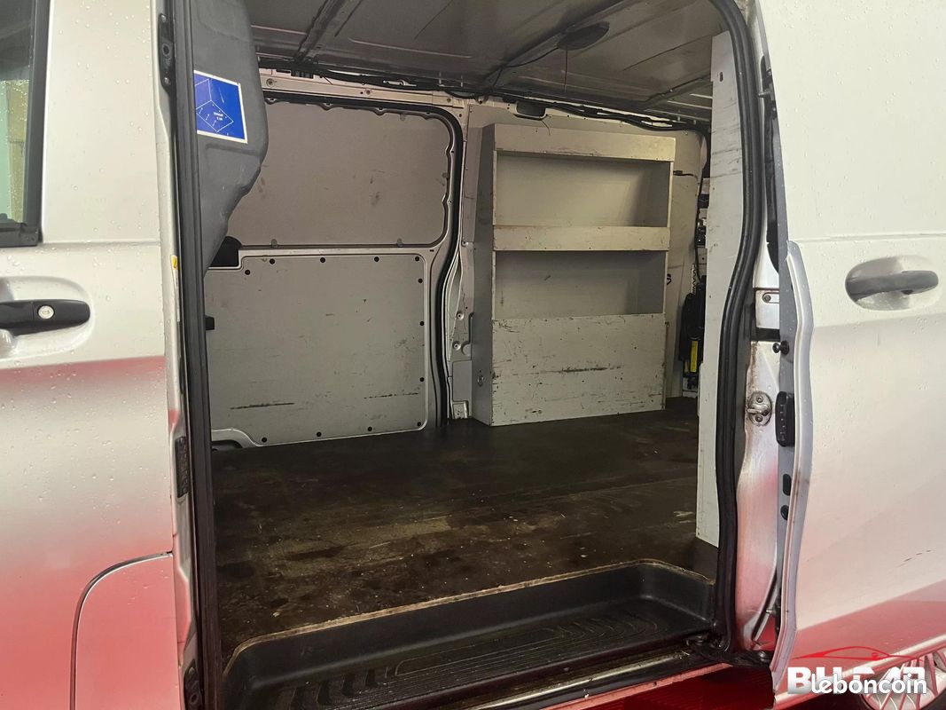 Mercedes Vito Vu FOURGON 2.2 119 CDI 190 EXTRALONG L3 SELECT BVA (image 8)