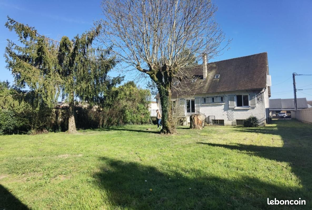 Maison 7 pièces 170 m² · à Excideuil · 170 m² · 167 904 €