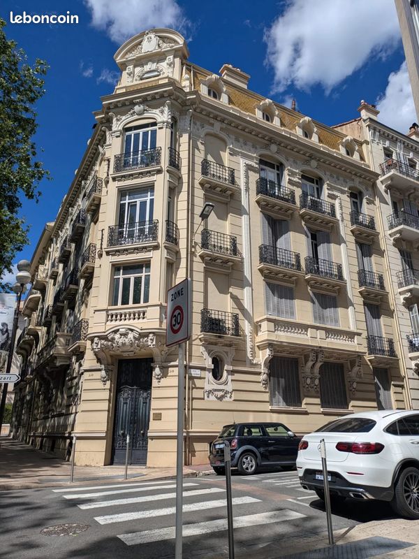 Appartement 3 pièces 67 m² · à Cannes · 67 m² · 379 000 €