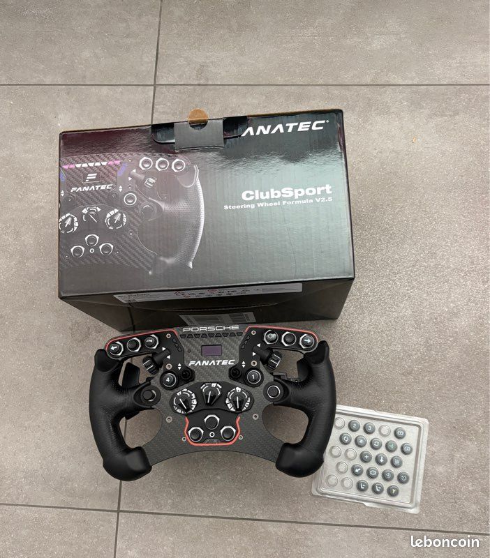 Fanatec ClubSport Steering Wheel Formula V2.5 (image 2)
