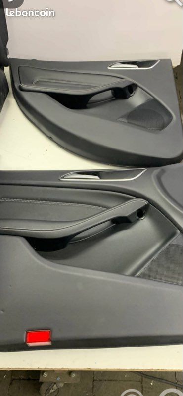 4 panneaux de portes Mercedes classe B w246 (image 1)