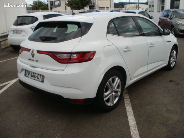 Megane 4 business 1.5 bluedci 115 cv bvm6 (image 3)