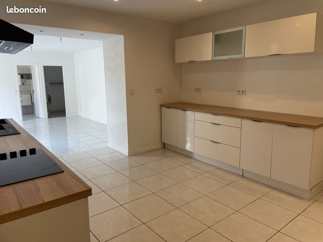 Maison 4 pièces 116 m² · à Casteljaloux · 116 m² · 117 700 €