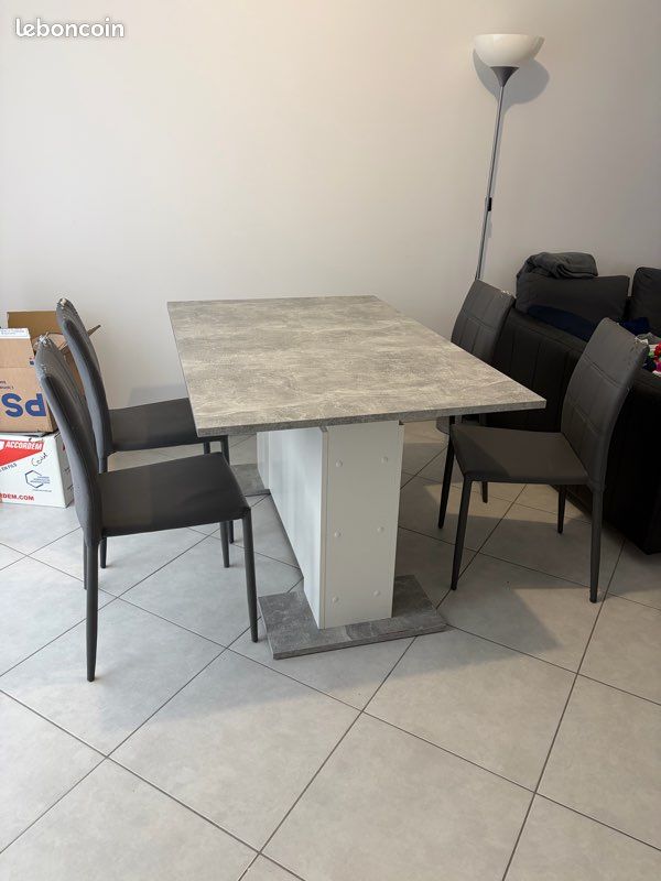 Table salle à manger (image 11)