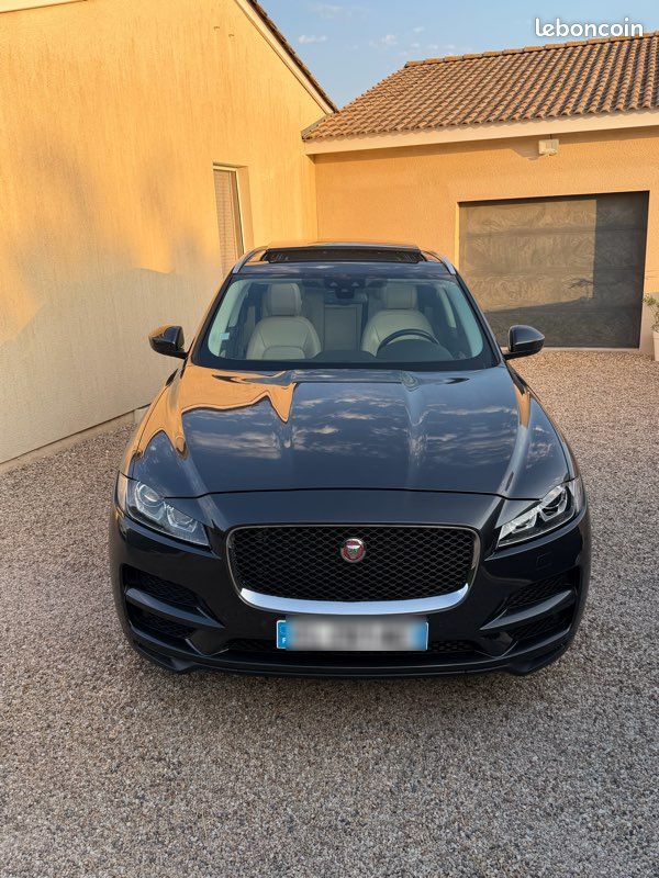 Jaguar F Pace Prestige 2.0 180cv (image 1)