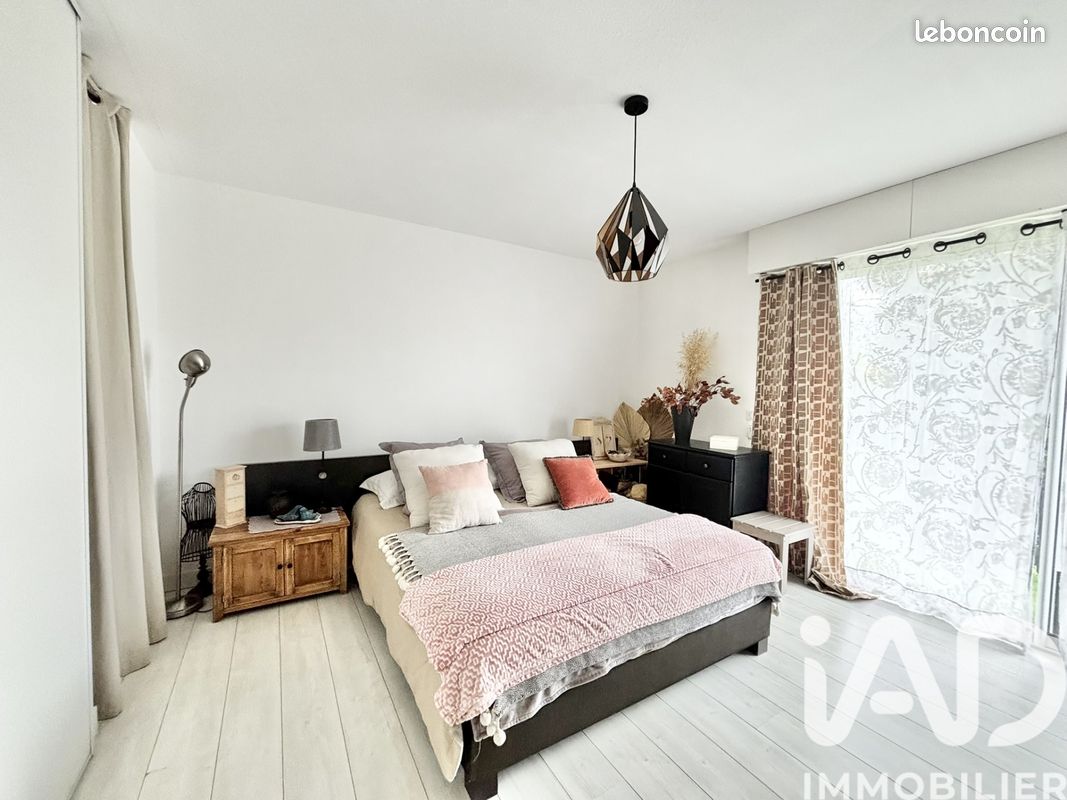 Maison 5 pièces 145 m² · à Saint-Sulpice-Et-Cameyrac · 145 m² · 319 000 €