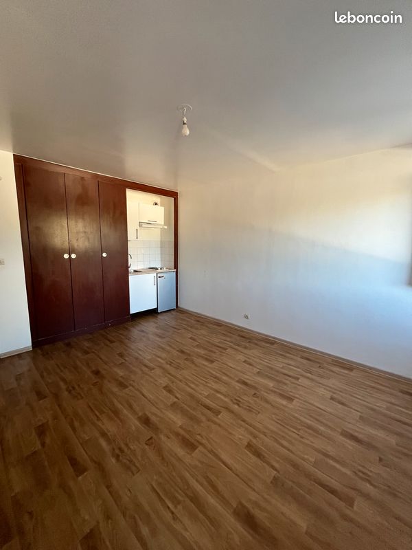 Appartement 1 pièce 25 m² · à Marseille · 25,1 m² · 75 000 €