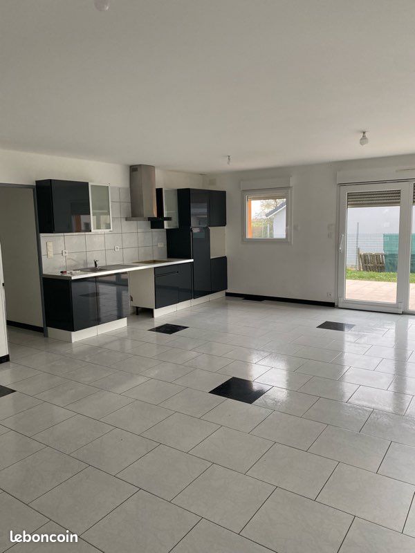 Maison 4 pièces 110 m² · à Fresnes-en-Woëvre · 110 m² · 950 €