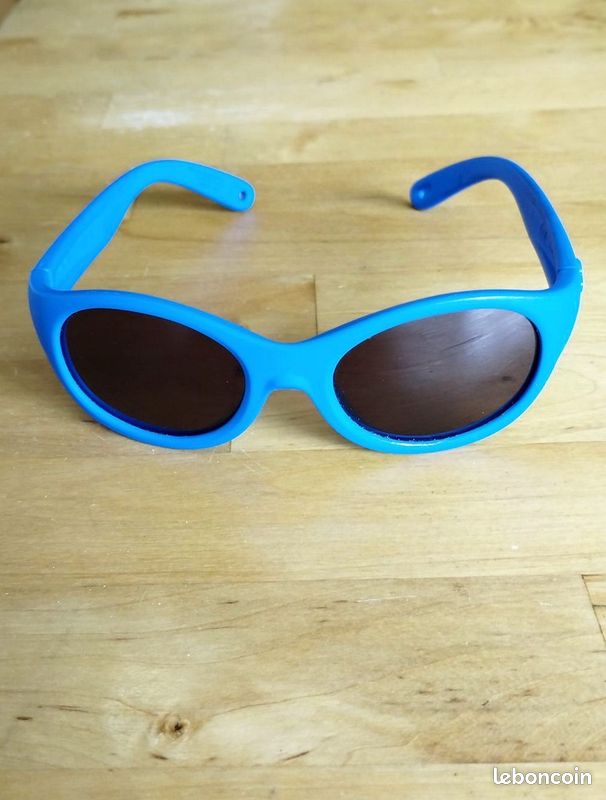 Lunettes de soleil enfant Decathlon 4-6 ans Accessoires Bagagerie