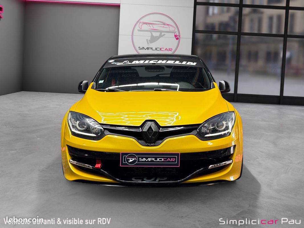 RENAULT MEGANE 2.0 16V 265 RS RED BULL RACING - 265Ch - Garantie 12 mois (image 8)