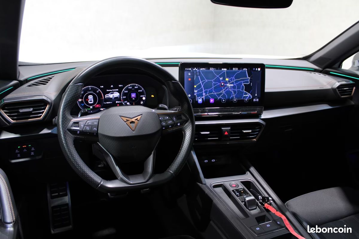 CUPRA Formentor VZ 245ch | Caméra | sièges électriques | 19" | Attelage (image 5)