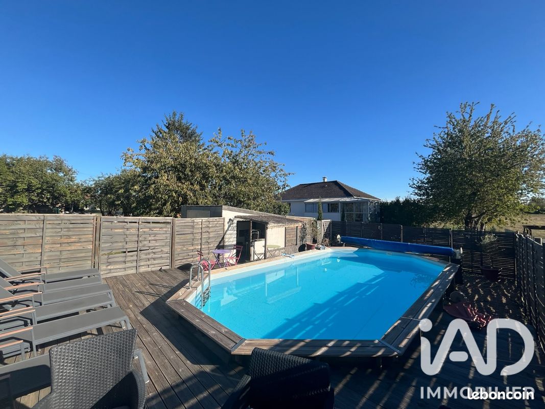 Maison 4 pièces 132 m² · à Neuville-sur-Brenne · 132 m² · 234 900 €