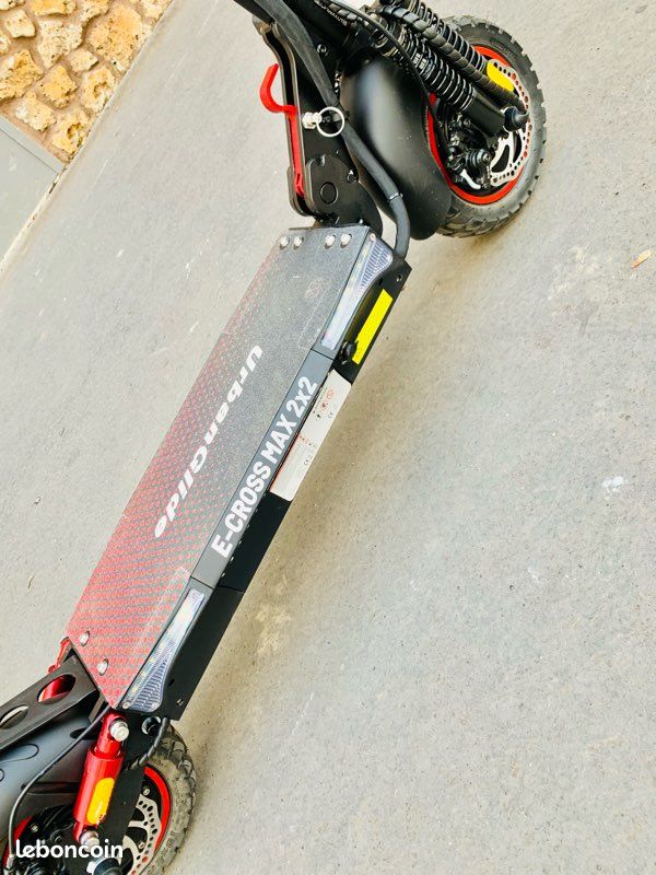 Trottinette électrique urbanglide ecross max 2 x 2 avec deux moteurs (image 4)