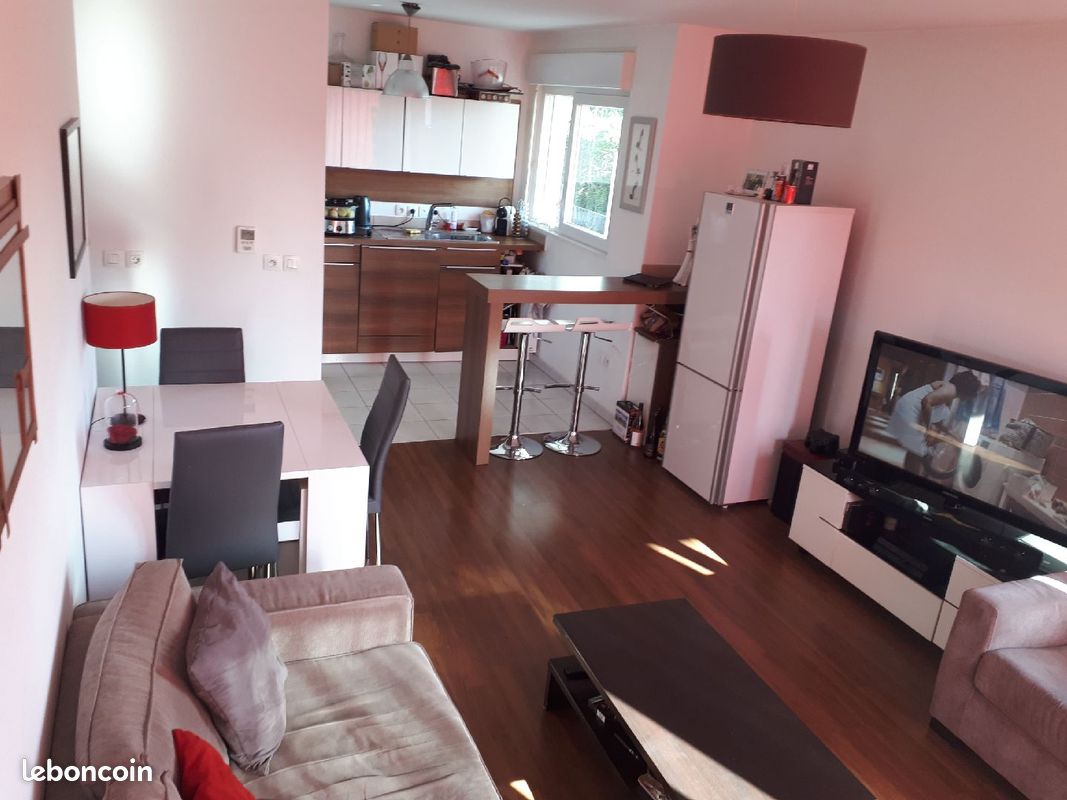 Appartement 3 pièces 60 m² · à Massy · 60 m² · 985 €