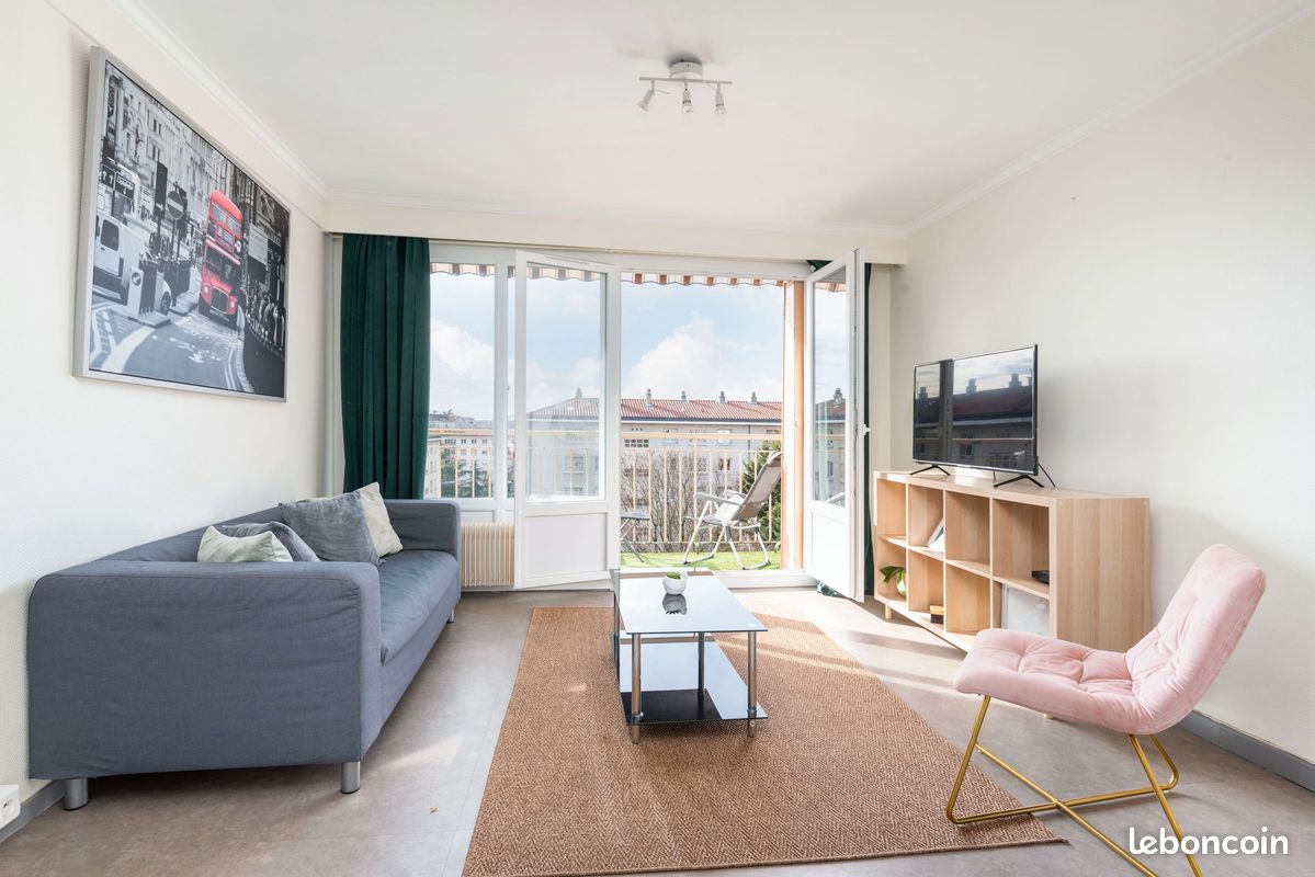 Appartement 4 pièces 78 m² · à Bron · 78 m² · 1 300 €/mois