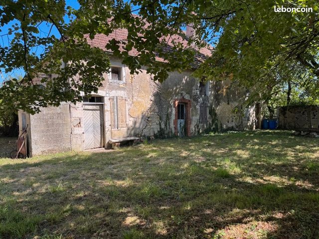 Maison 4 pièces 90 m² · à Perrigny-sur-l'Ognon · 90 m² · 75 000 €