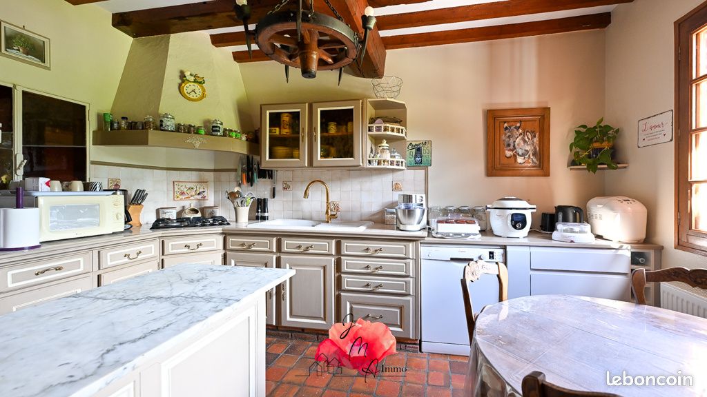 Propriété 7 pièces 172 m² (image 9)