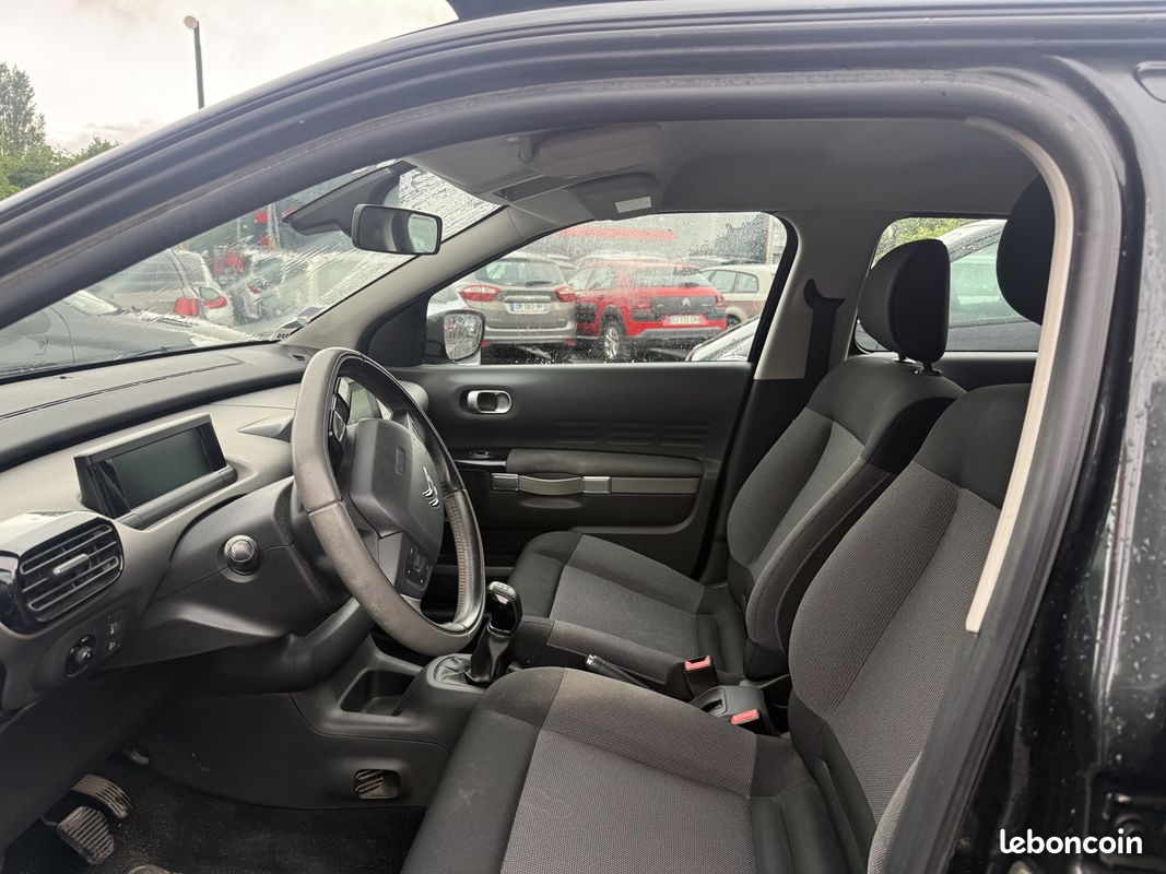 Citroen C4 CACTUS BLUEHDI 100 SHINE (image 7)