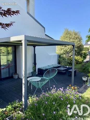 Maison 8 pièces 200 m²