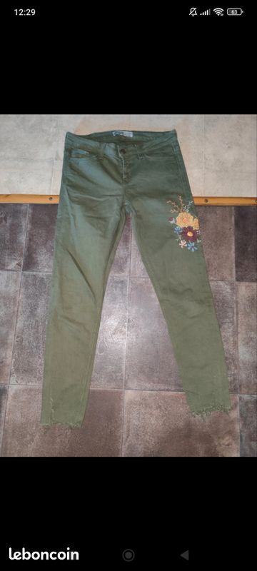 Pantalon Zara Taille 38 - Occasion En Très Bon état - Vintage Multicolore