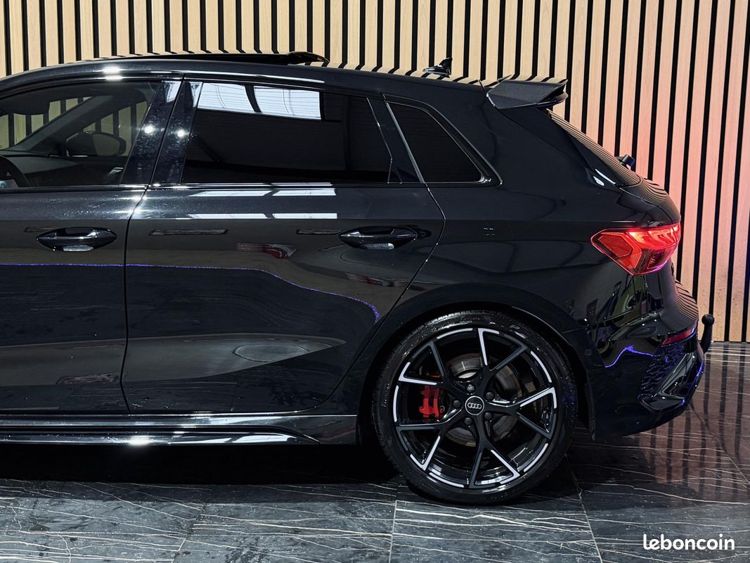 AUDI RS3 SPORTBACK Quattro 2.5 TFSI 400 S-tronic ETAT NEUF SUIVI COMPLET IMMAT FRANCE FULL OPTIONS (image 18)