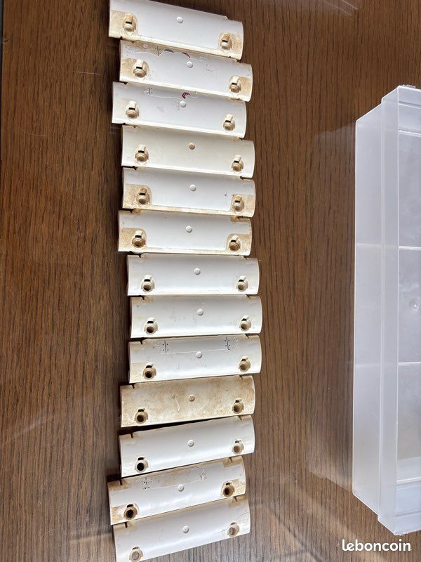 (24) Lego technic - 13 plaque Blanche incurvé (image 1)