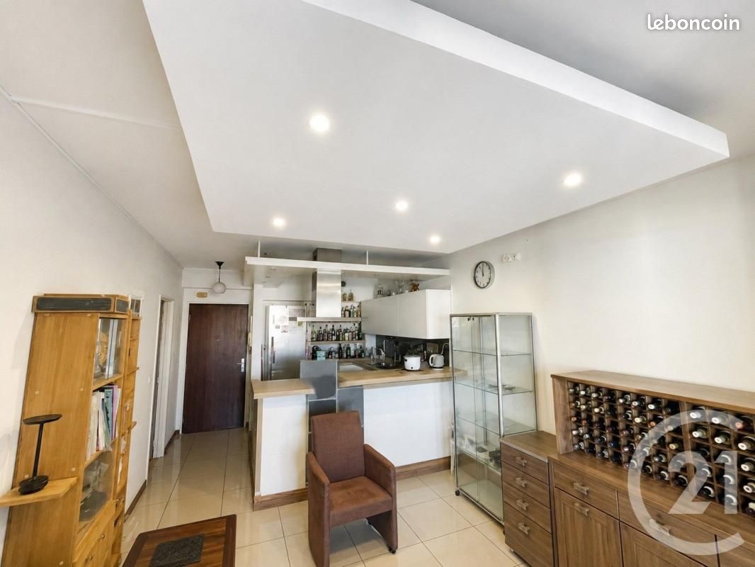 Appartement 2 pièces 43 m² · à Saint-Denis · 43 m² · 167 000 €
