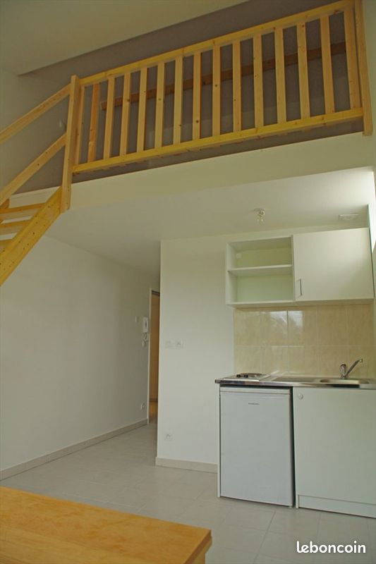 Appartement 1 pièce 32 m² · à Vitry-sur-Seine · 32 m² · 925 €