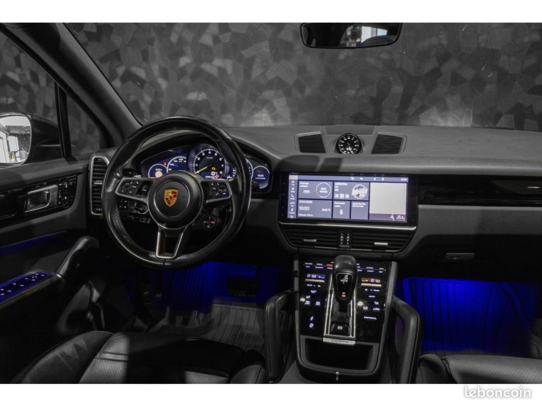Porsche Cayenne E-Hybrid 462 CH / CHRONO Régulateur Adaptatif Toit ouvrant - panoramique Sièges c... (image 14)