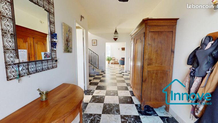 Maison 8 pièces 197 m² — 7