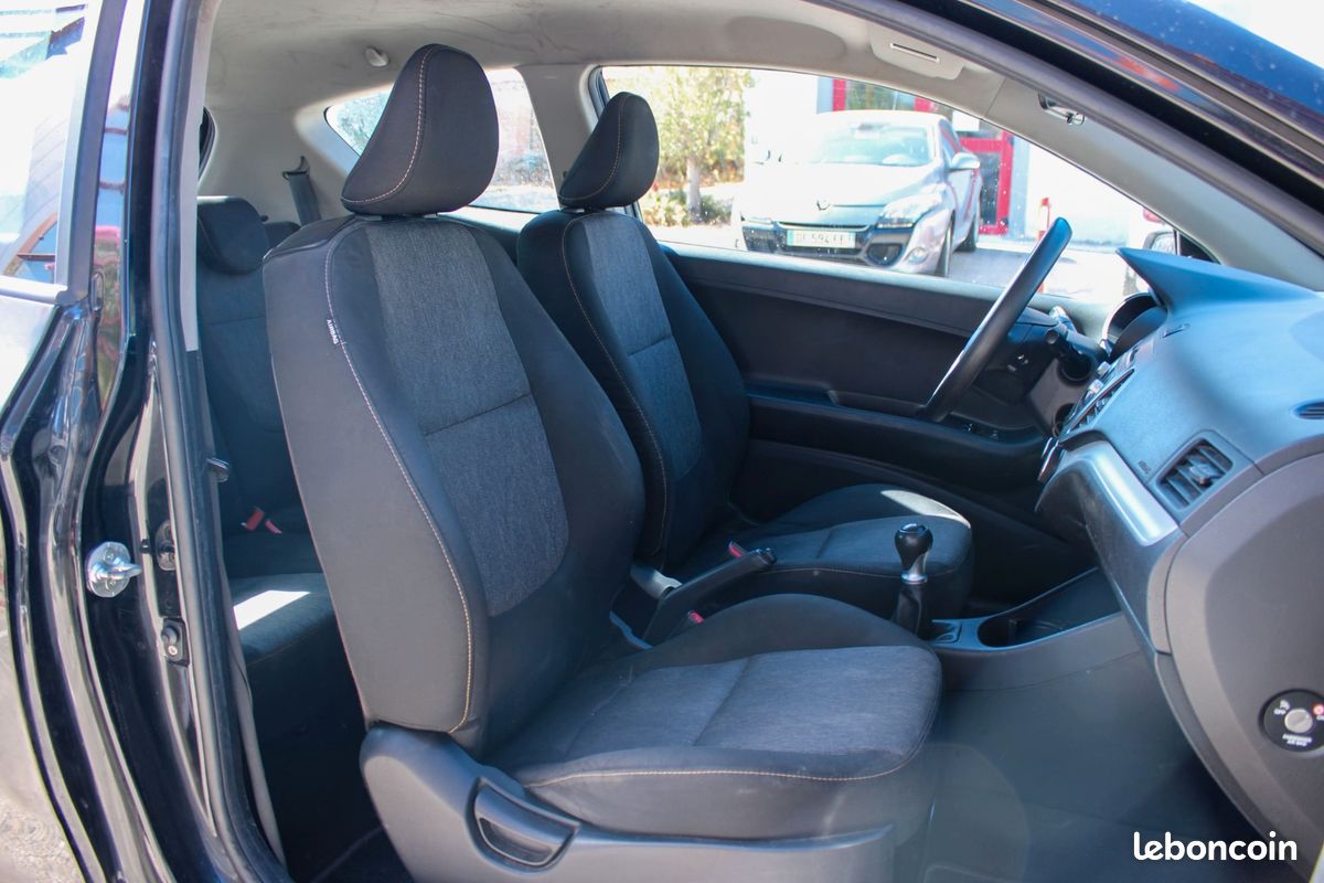 Kia picanto 1.0l 70ch style (image 7)