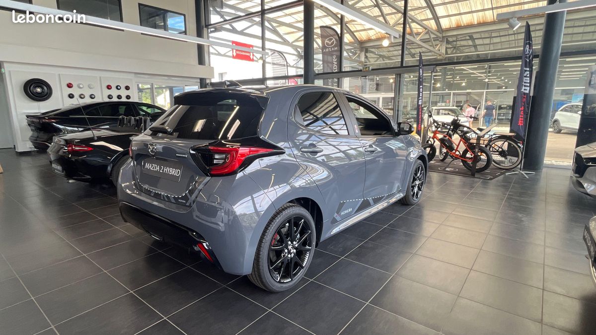 MAZDA Mazda2 Hybrid 1.5L CVT 116 ch Homura (image 5)