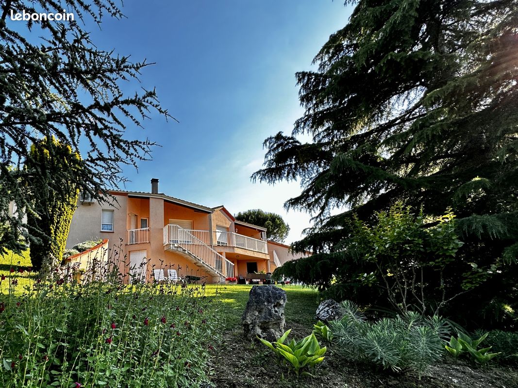 Maison 8 pièces 175 m² · à Penne-d'Agenais · 175 m² · 425 000 €