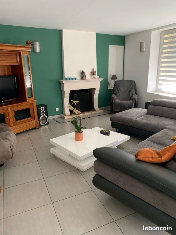 Maison 6 pièces 156 m² · à Bressuire · 156 m² · 190 000 €