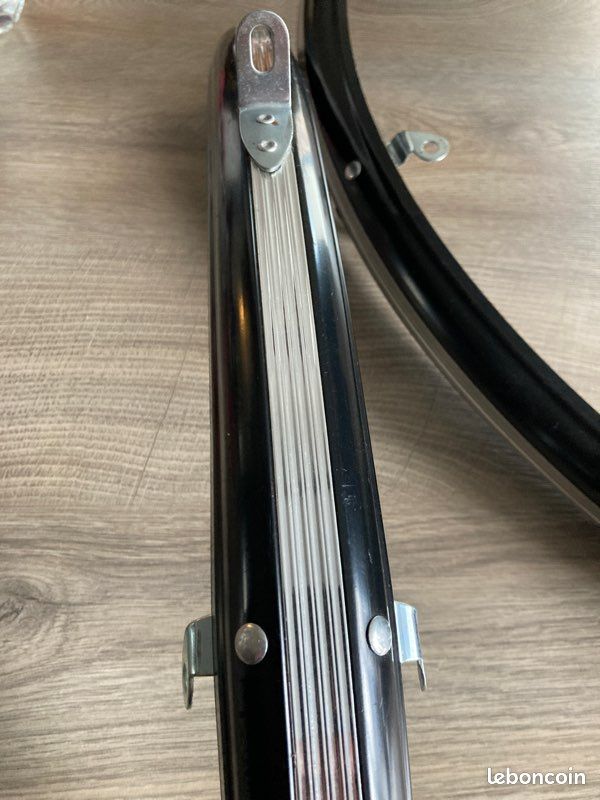 Paire de Garde-Boue BLUEMELS CLASSIQUE vélo roue 700 avec tringlerie D5