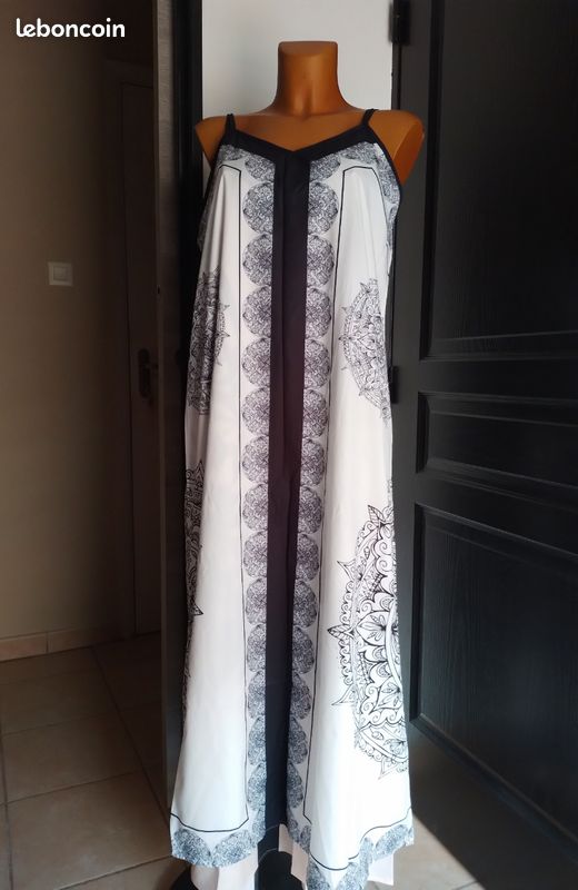 Robe Femme Taille XL - Style Maxi Midi Manches 3/4 Multicolore (occasion Très Bon état)