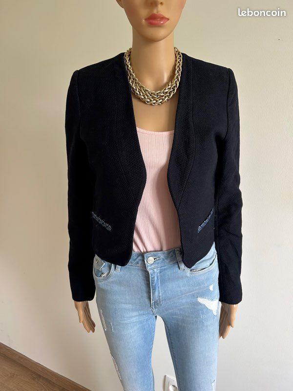 Blazer court bleu marine Naf Naf taille 40 jamais porté (image 1)