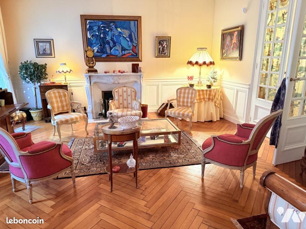 Appartement 5 pièces 153 m² · à Vannes · 153 m² · 864 110 €