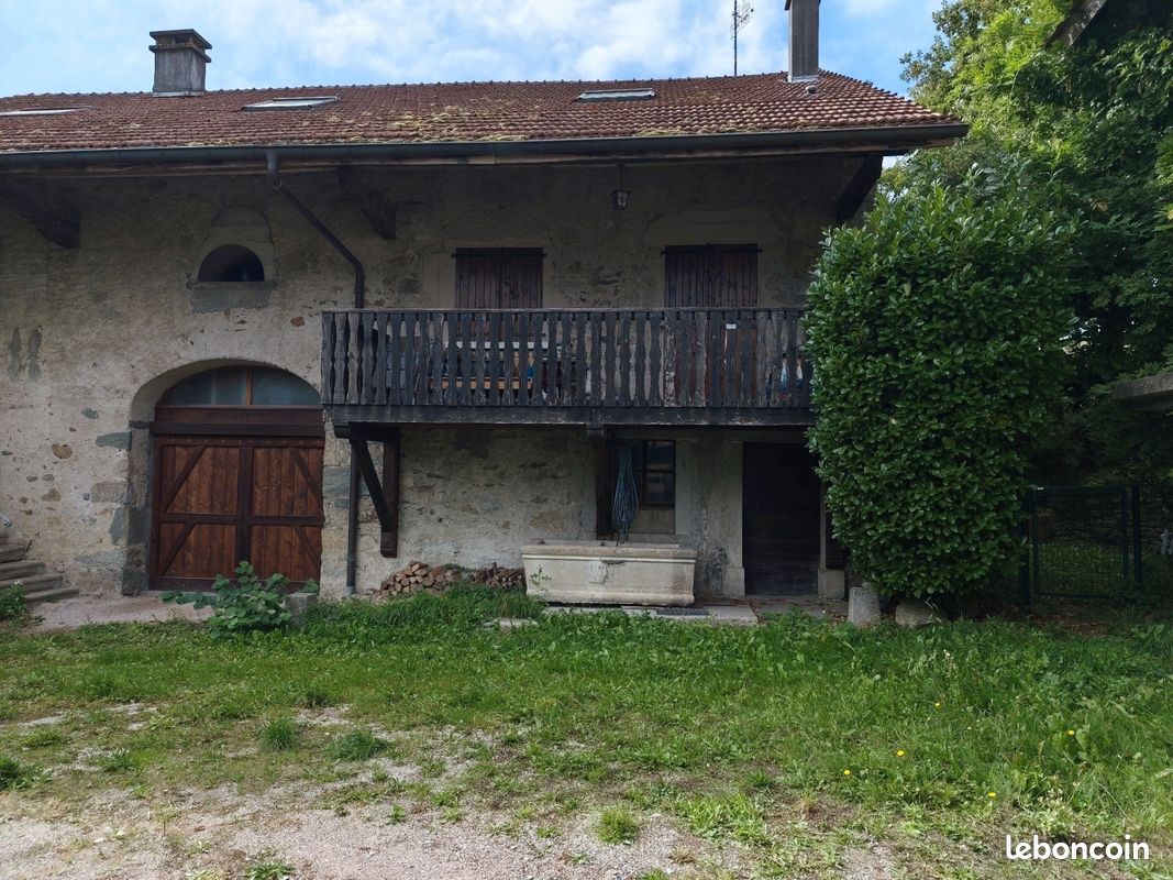 Maison 5 pièces 163 m² · à Draillant · 163 m² · 359 000 €