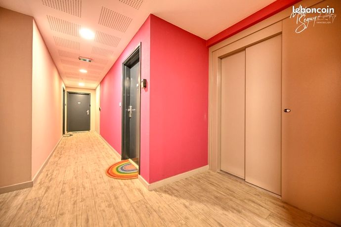 https://img.leboncoin.fr/api/v1/lbcpb1/images/3d/0b/7c/3d0b7cbeb49a6afa1946aa08f9f4127c2bcb3db6.jpg?rule=ad-image